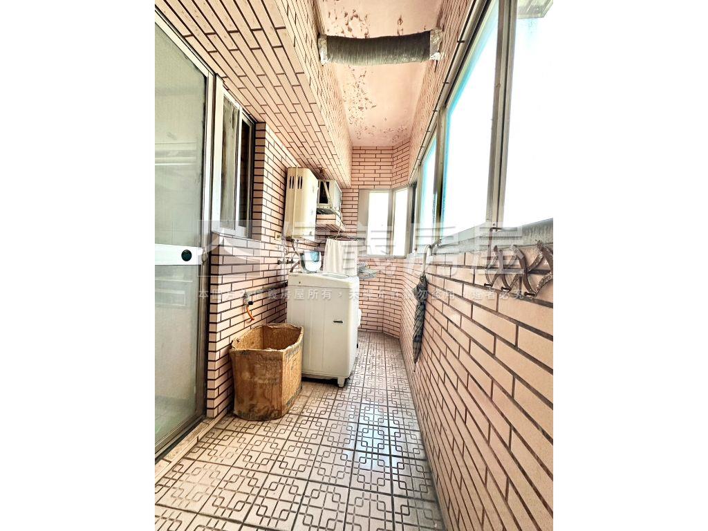 花園廣場～景觀３景觀３房房屋室內格局與周邊環境