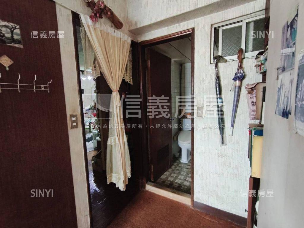 中山捷運電梯高樓層大空間房屋室內格局與周邊環境