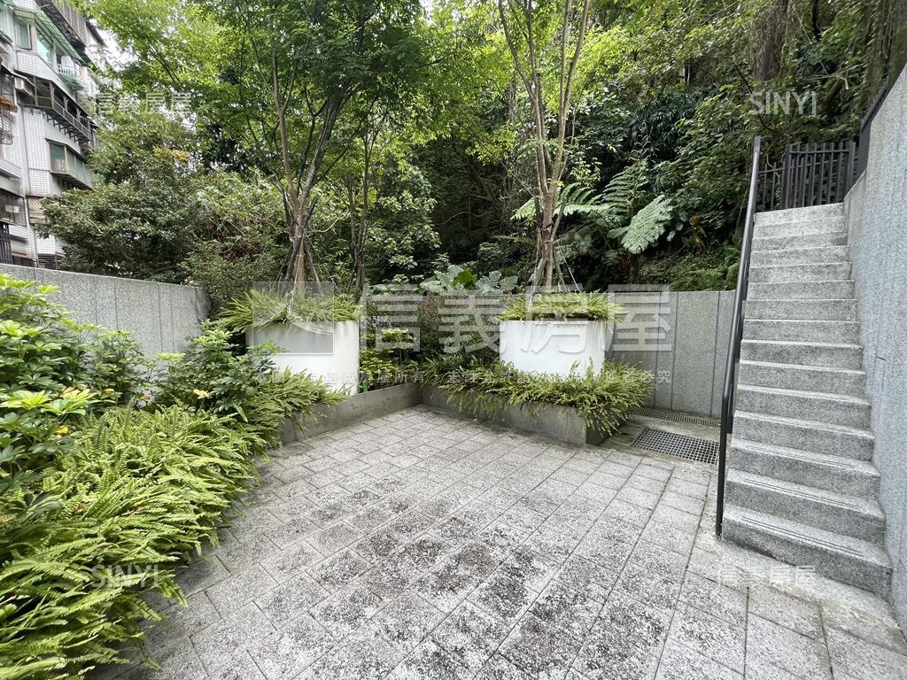 電梯三房ＣＡＳＡ★大車位房屋室內格局與周邊環境