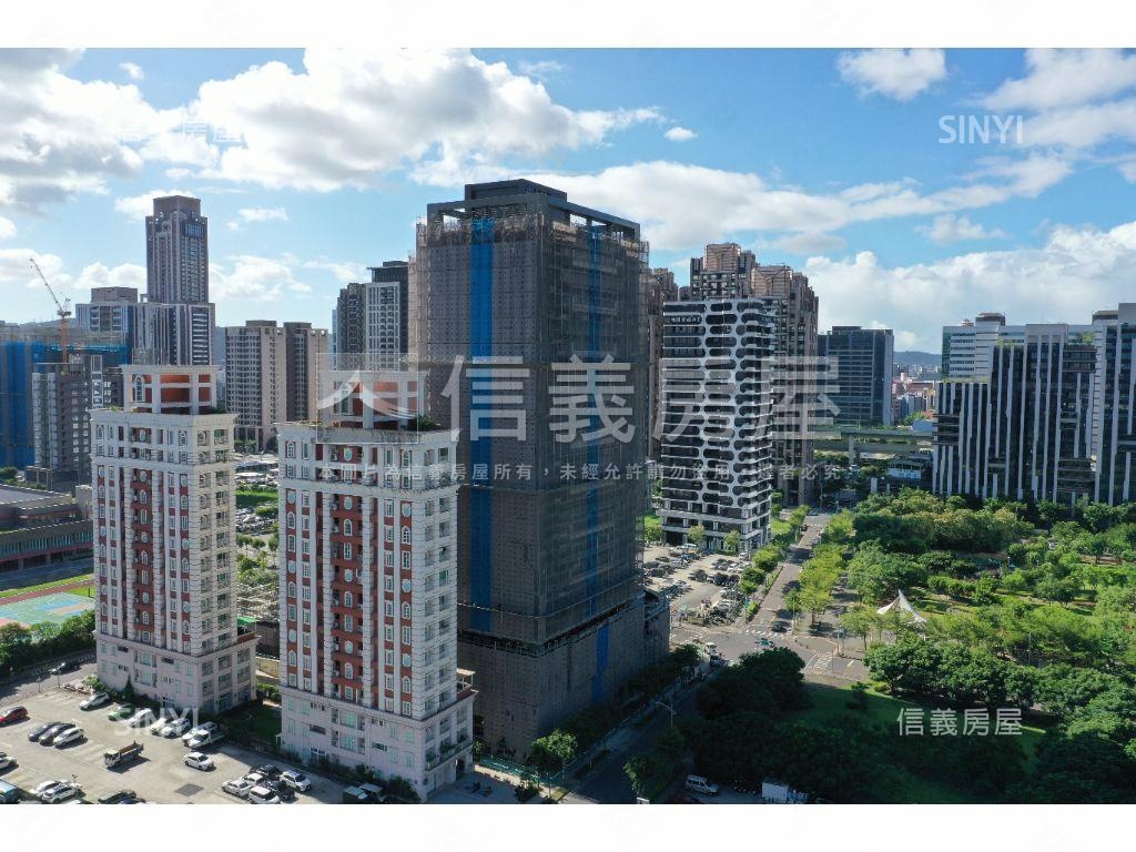 近昌平國小景觀三房車位房屋室內格局與周邊環境