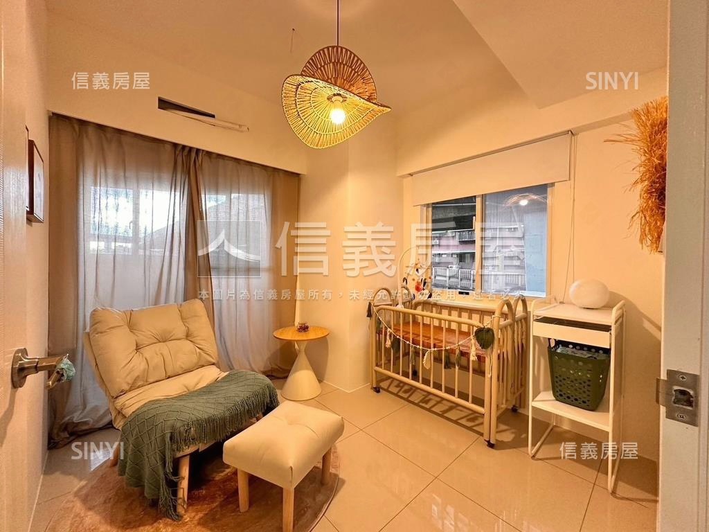 ７４７舒服裝潢美屋房屋室內格局與周邊環境