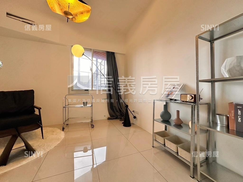 ７４７舒服裝潢美屋房屋室內格局與周邊環境