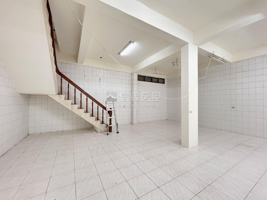 正【五工二路】店辦房屋室內格局與周邊環境