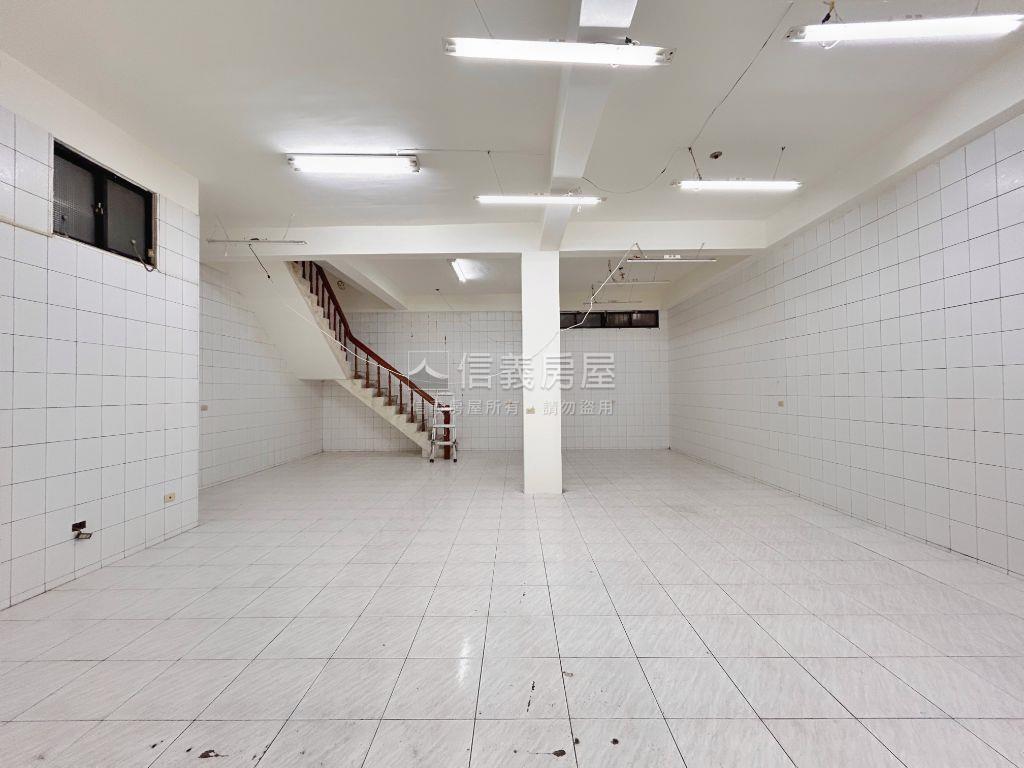 正【五工二路】店辦房屋室內格局與周邊環境