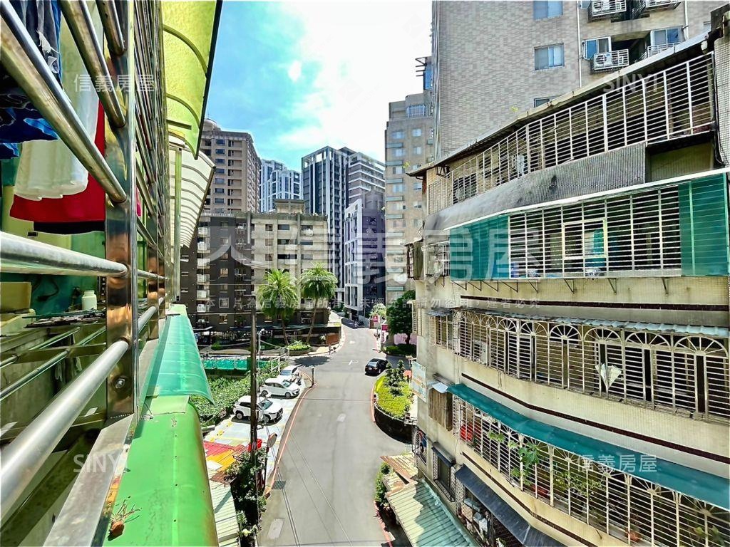 萬大捷運超值三房房屋室內格局與周邊環境