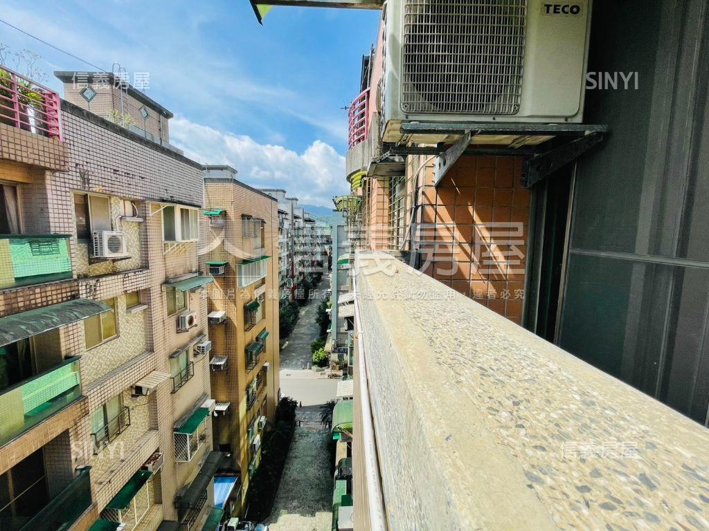 第一特獎３房配車位房屋室內格局與周邊環境