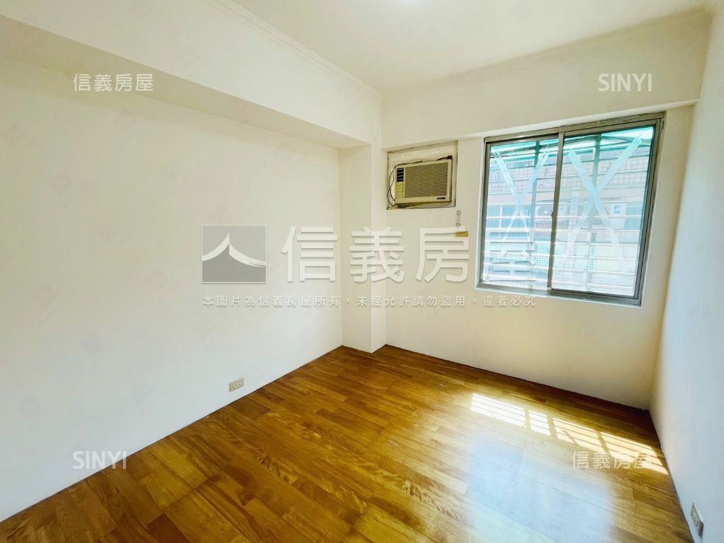 第一特獎３房配車位房屋室內格局與周邊環境
