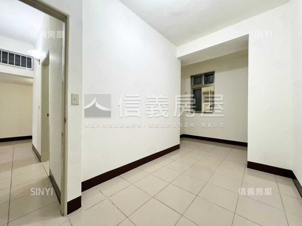 近中和環球民享街美透天房屋室內格局與周邊環境