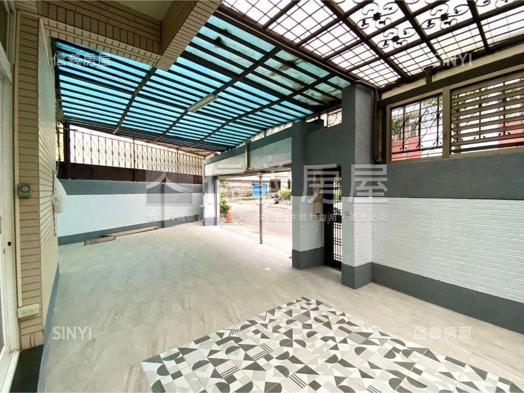 亞灣寬敞大庭院面寬雙車墅房屋室內格局與周邊環境