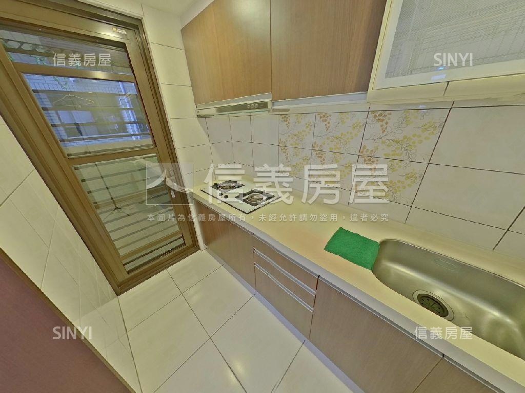 鼎藏悅華精美兩房房屋室內格局與周邊環境