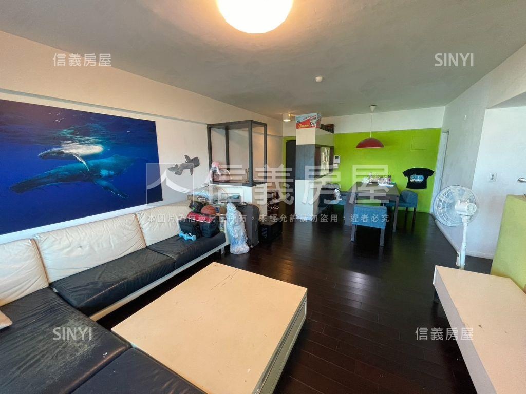 專任－電梯豪景裝潢４房房屋室內格局與周邊環境