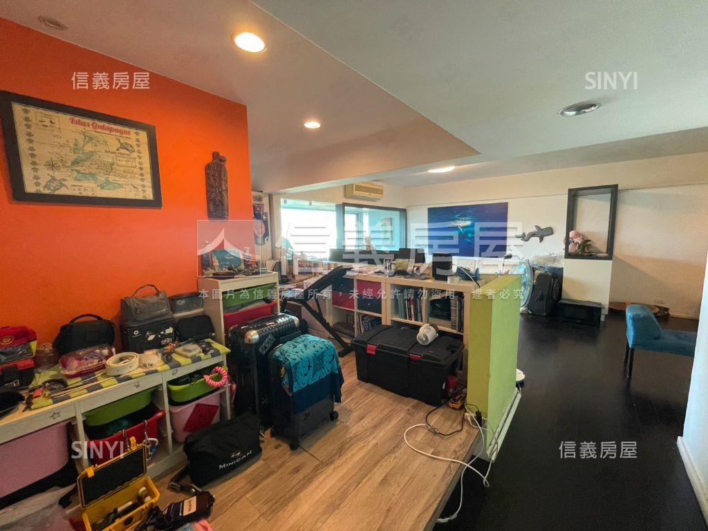 專任－電梯豪景裝潢４房房屋室內格局與周邊環境