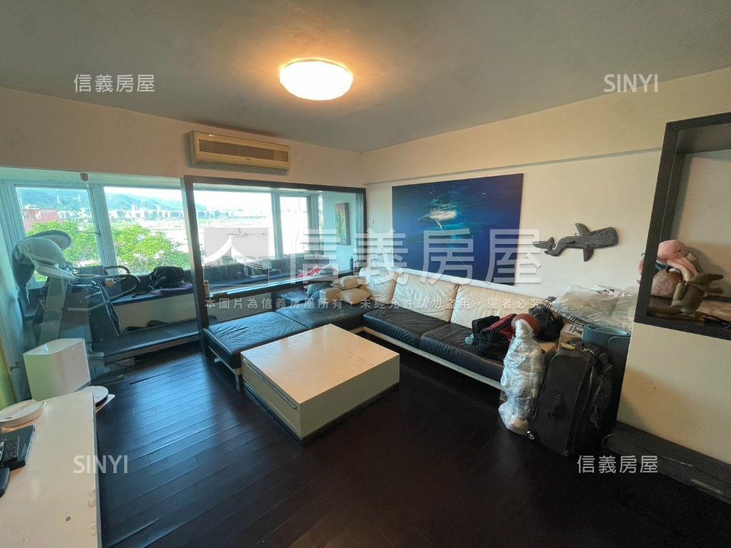專任－電梯豪景裝潢４房房屋室內格局與周邊環境