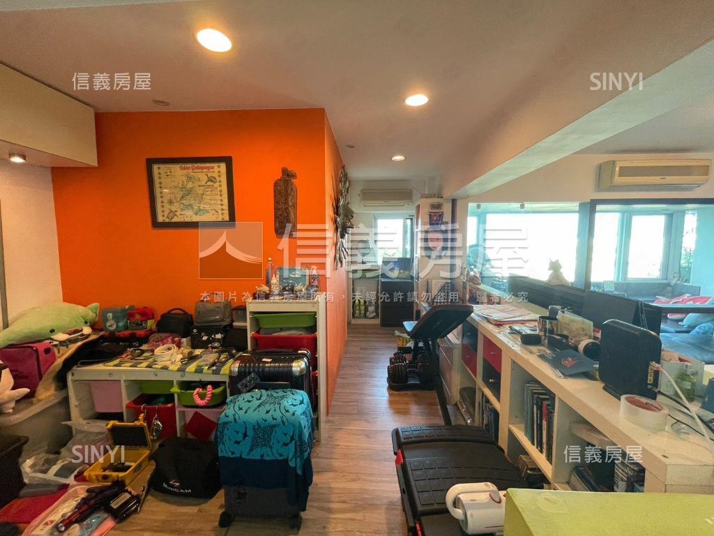 專任－電梯豪景裝潢４房房屋室內格局與周邊環境
