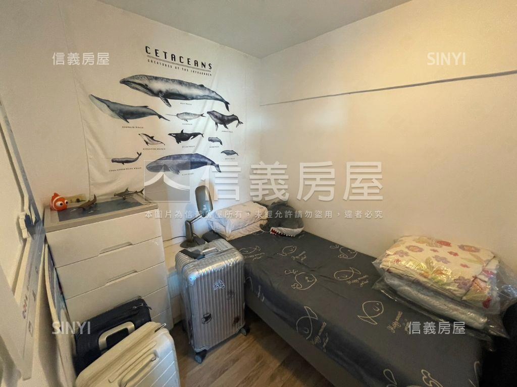 專任－電梯豪景裝潢４房房屋室內格局與周邊環境