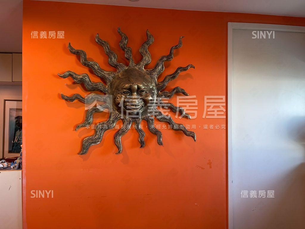 專任－電梯豪景裝潢４房房屋室內格局與周邊環境