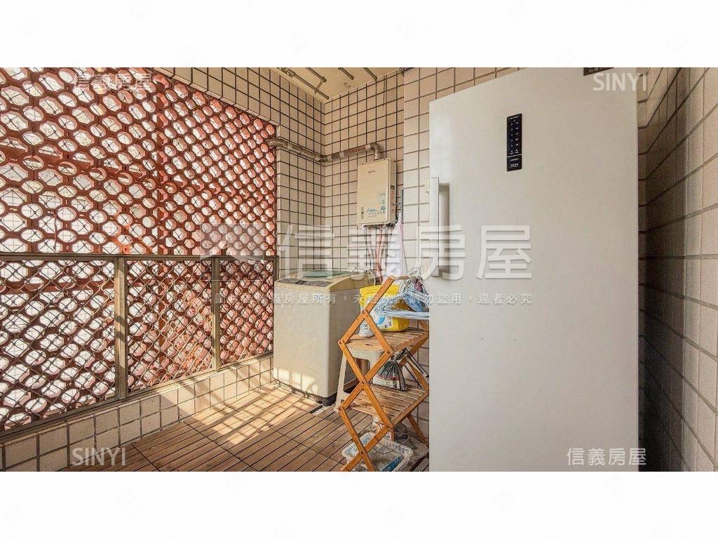 利亞倫敦樓中樓稀有釋出房屋室內格局與周邊環境
