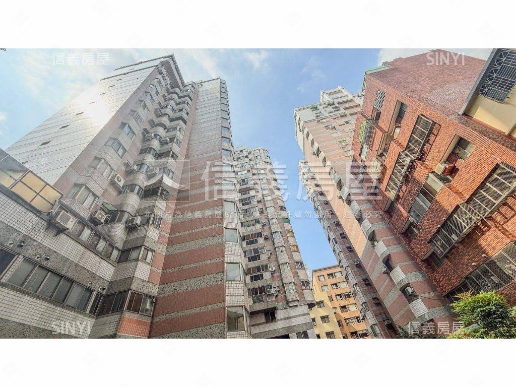 利亞倫敦樓中樓稀有釋出房屋室內格局與周邊環境
