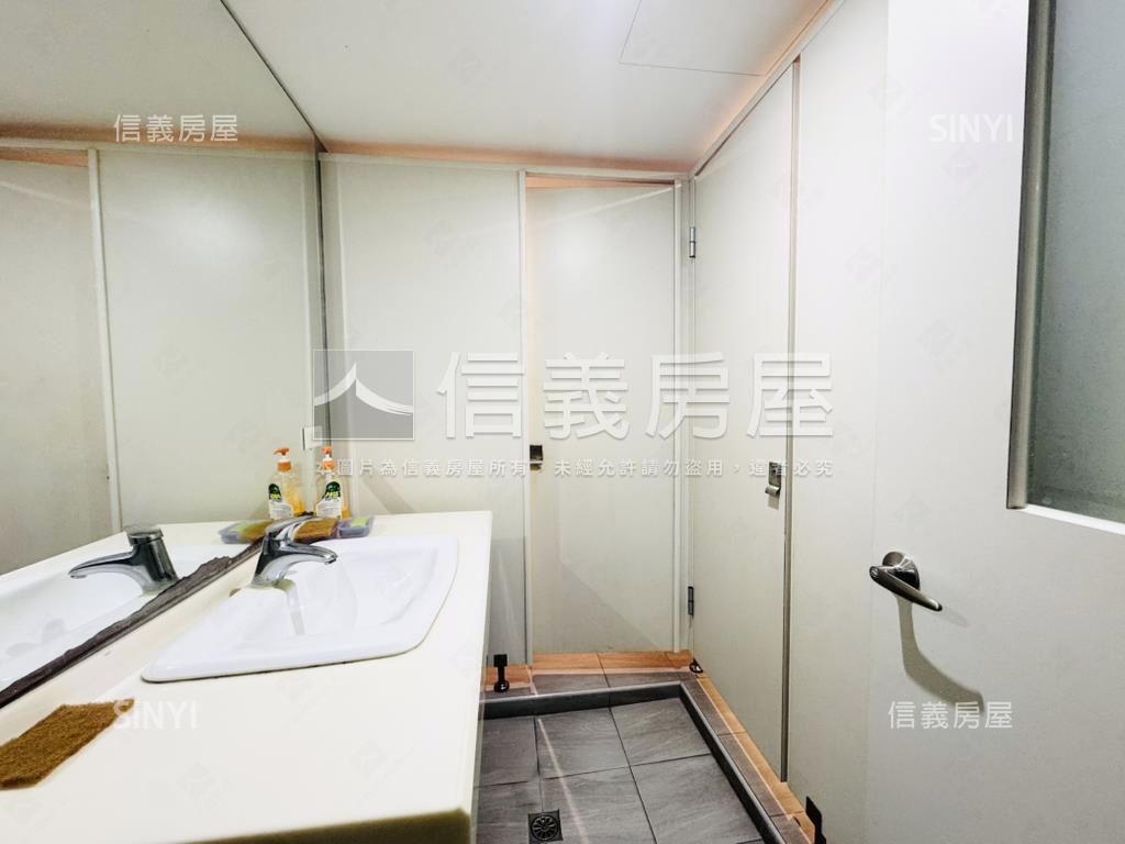 車站旁氣派保值商辦房屋室內格局與周邊環境