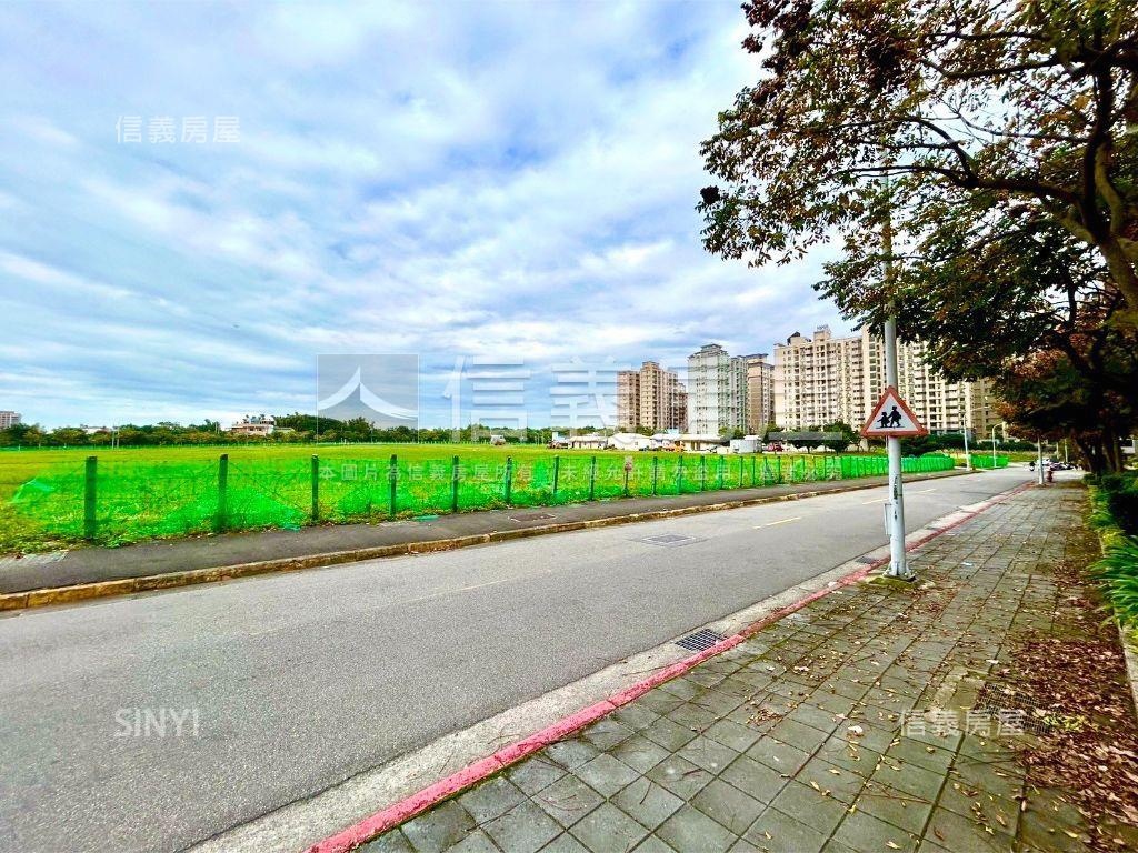 日月星辰景觀招財好運宅房屋室內格局與周邊環境