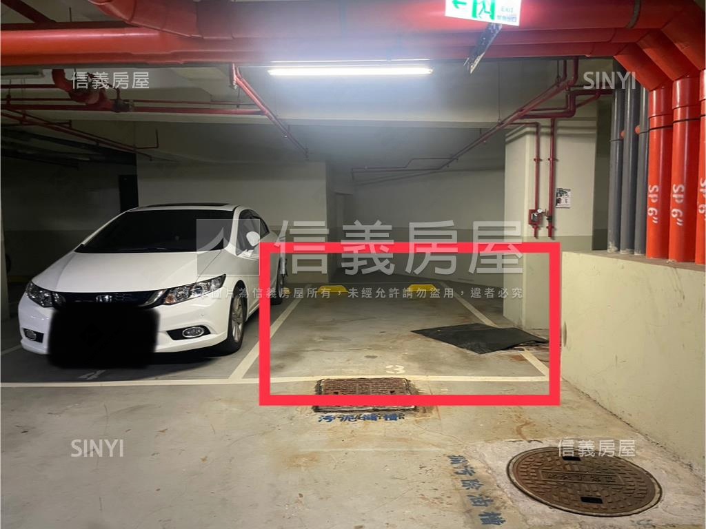 自由大道高樓有平面車位房屋室內格局與周邊環境