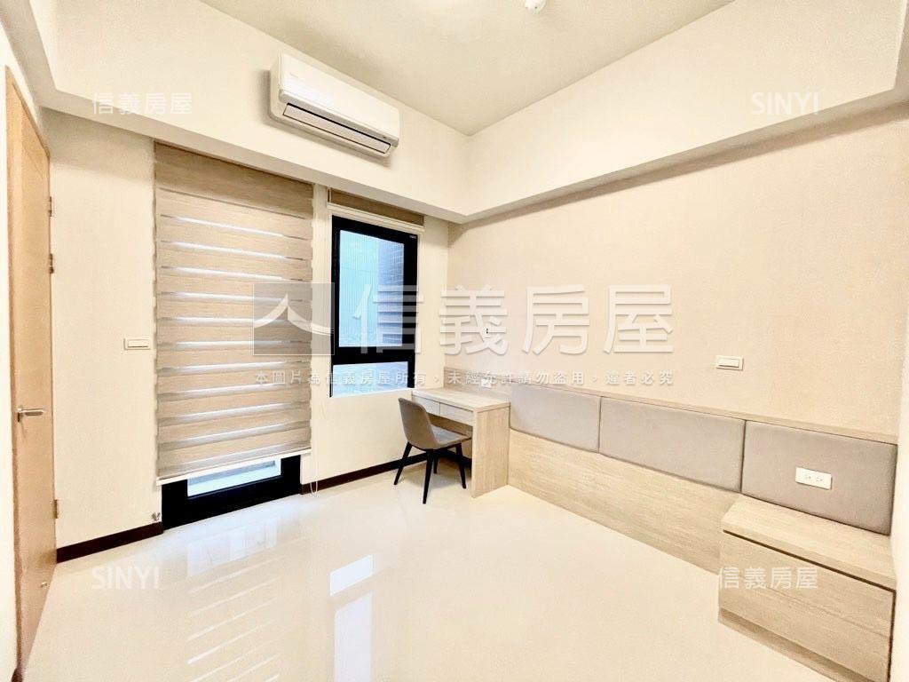 上築精美裝潢兩房車位房屋室內格局與周邊環境