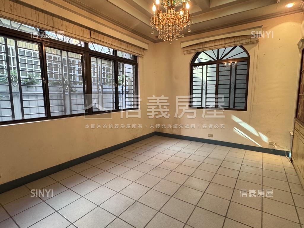 竹北大地坪透天房屋室內格局與周邊環境