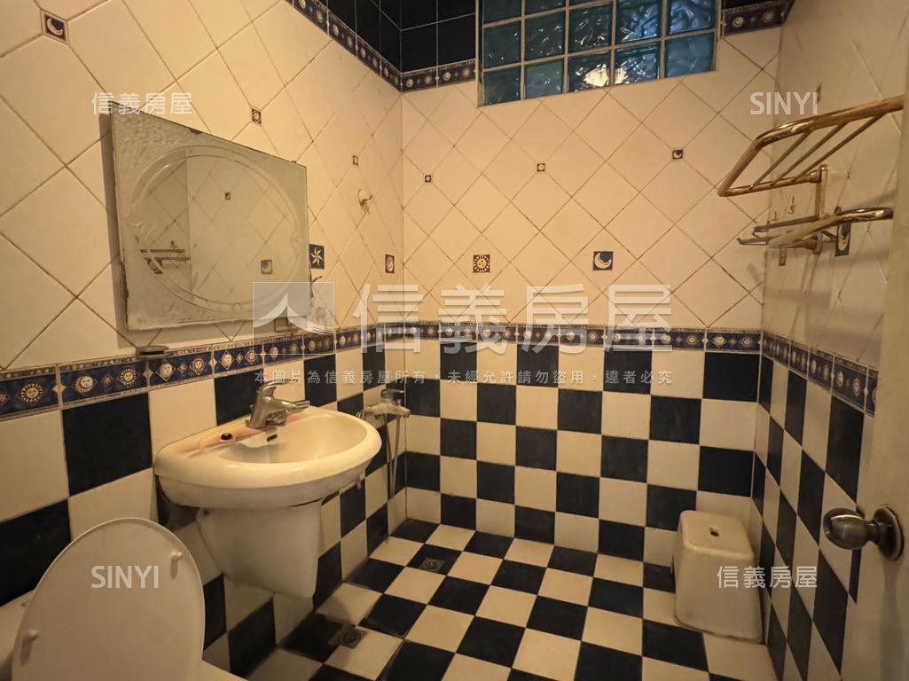 竹北大地坪透天房屋室內格局與周邊環境