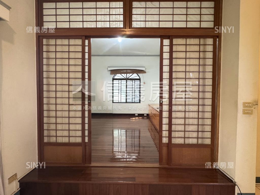 竹北大地坪透天房屋室內格局與周邊環境