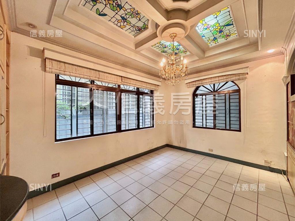 竹北大地坪透天房屋室內格局與周邊環境