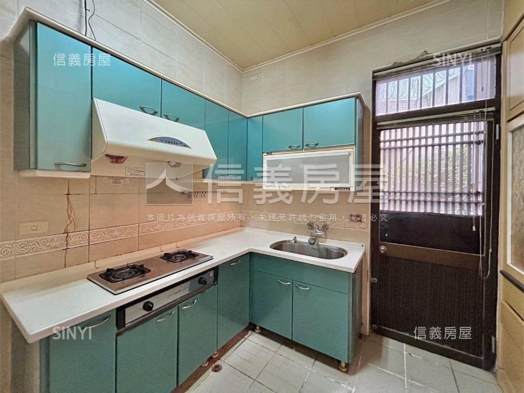 竹北大地坪透天房屋室內格局與周邊環境