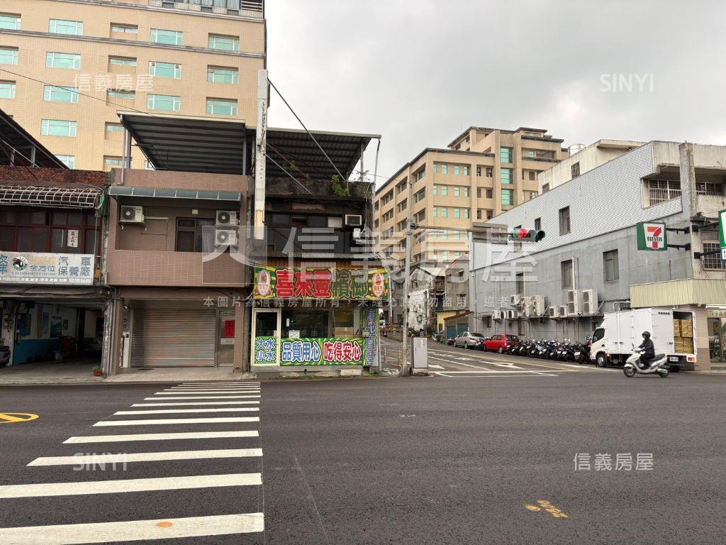 春日路角窗收租金店面房屋室內格局與周邊環境