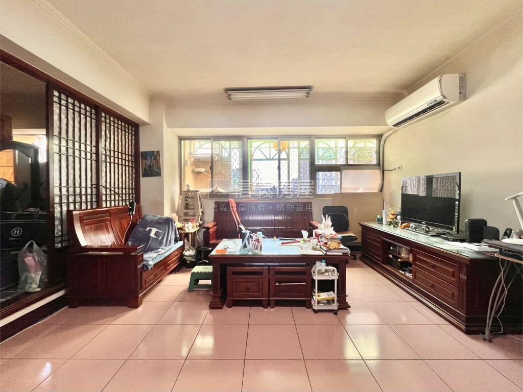 榮華又富貴肆房豪邸房屋室內格局與周邊環境