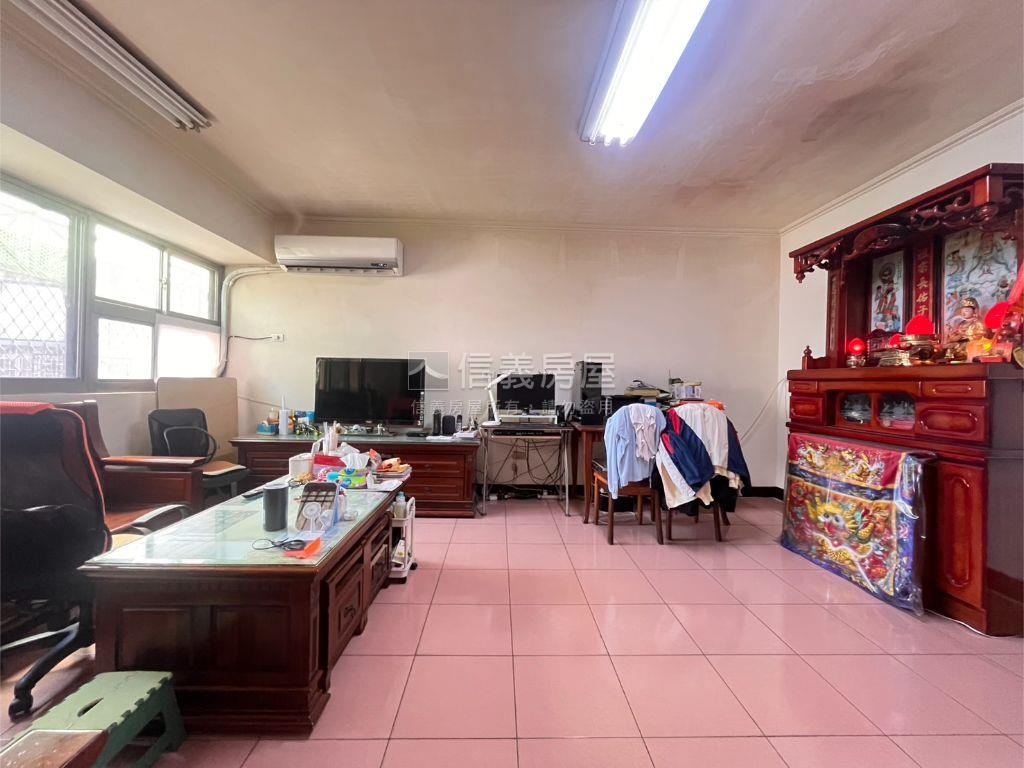 榮華又富貴肆房豪邸房屋室內格局與周邊環境