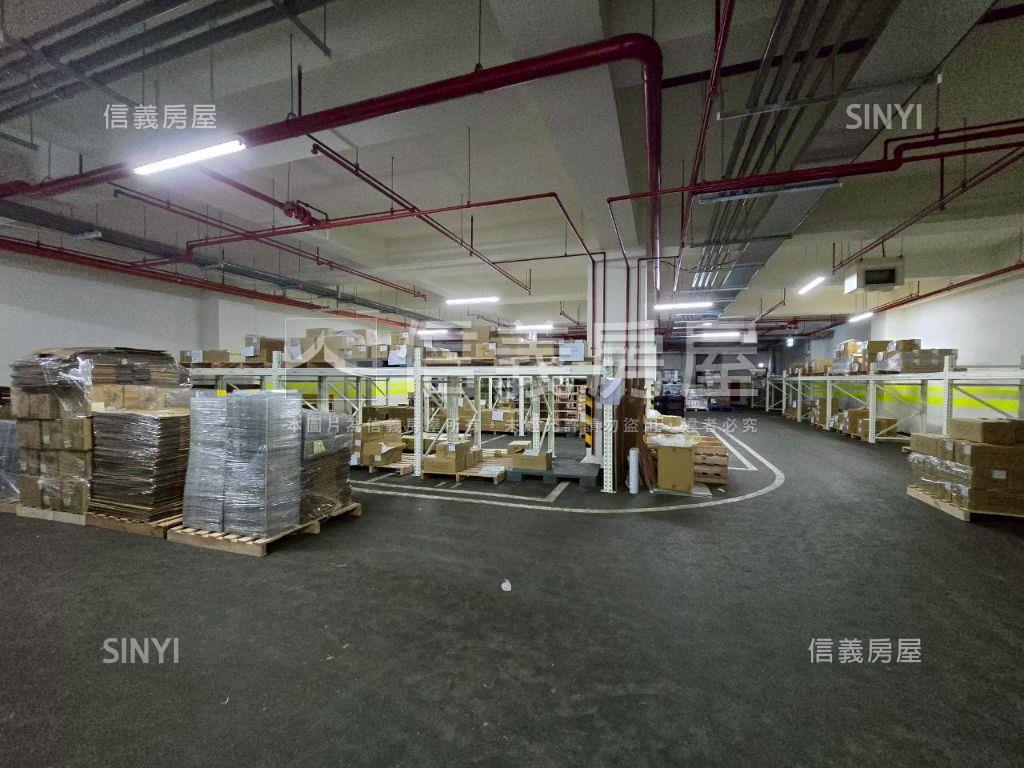 新竹東區整棟新穎電梯廠房房屋室內格局與周邊環境