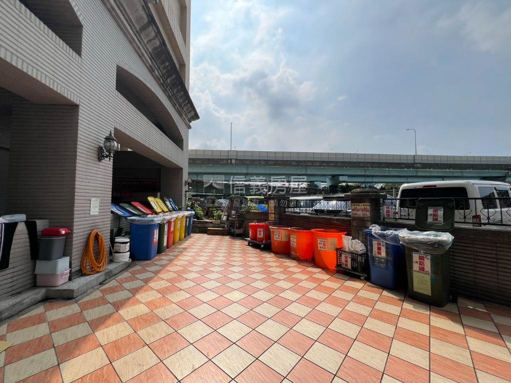 【主推】歐洲村朝南兩房房屋室內格局與周邊環境