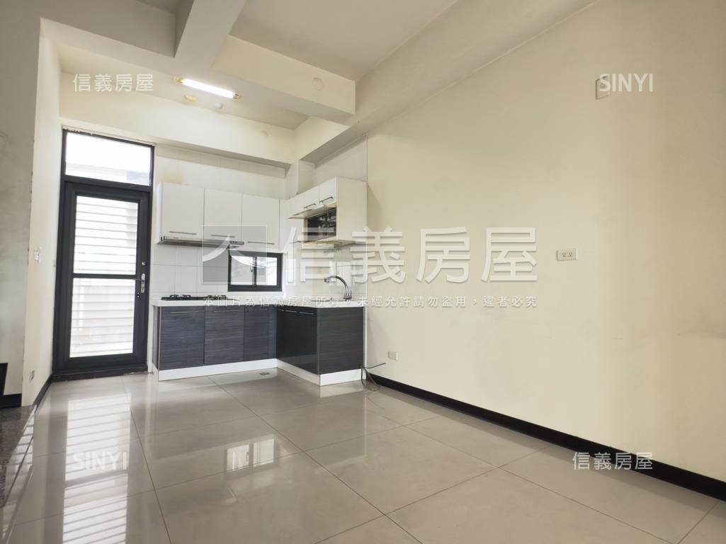 近烏日捷運臨路別墅房屋室內格局與周邊環境