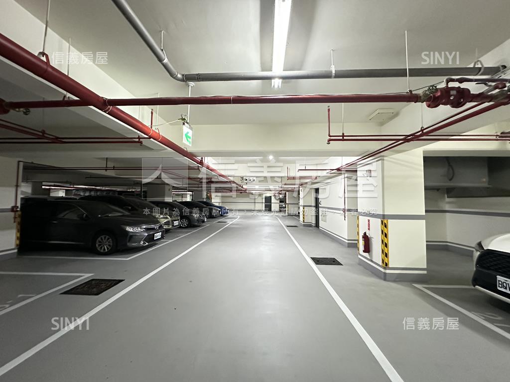 新潤青峰車位房屋室內格局與周邊環境