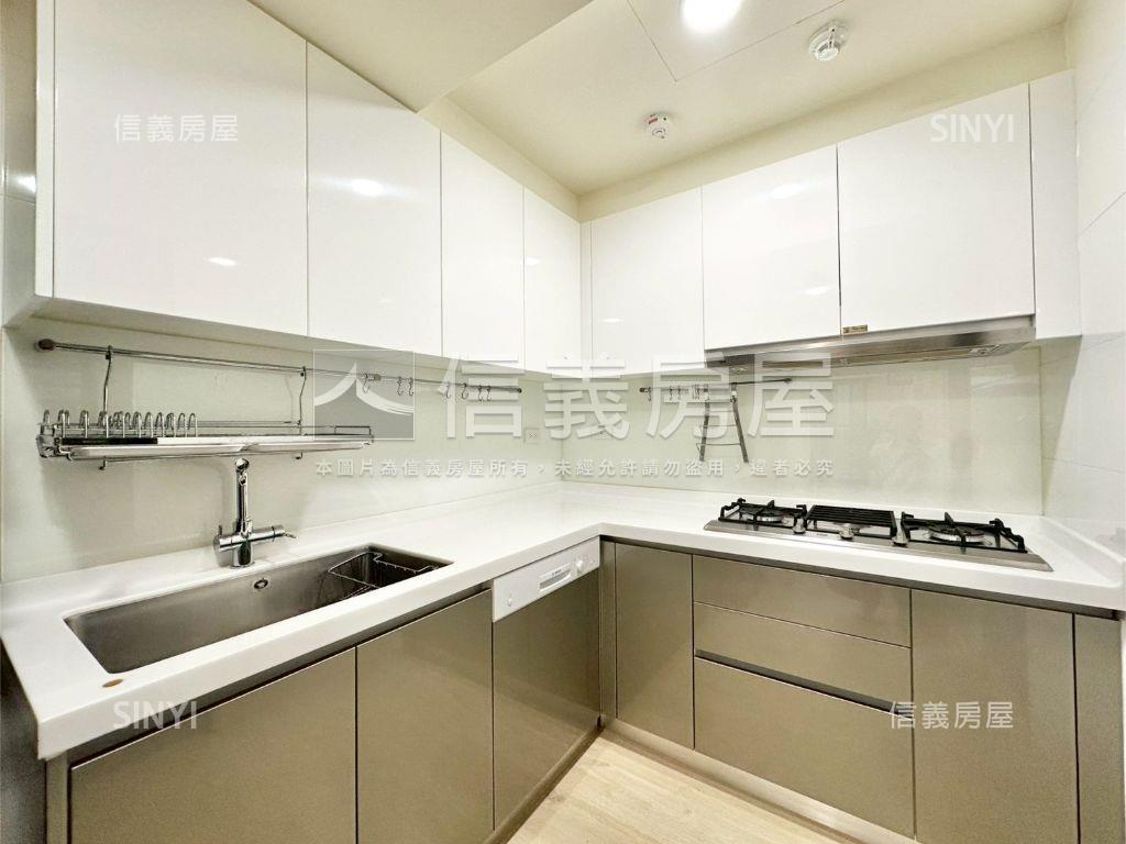 文心匯美裝潢三房平車房屋室內格局與周邊環境