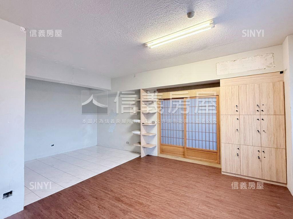 皇龍日系漂亮大兩房美居房屋室內格局與周邊環境