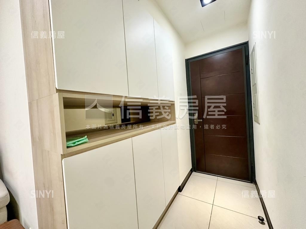 江翠ＯＮＥ帶裝潢三房房屋室內格局與周邊環境