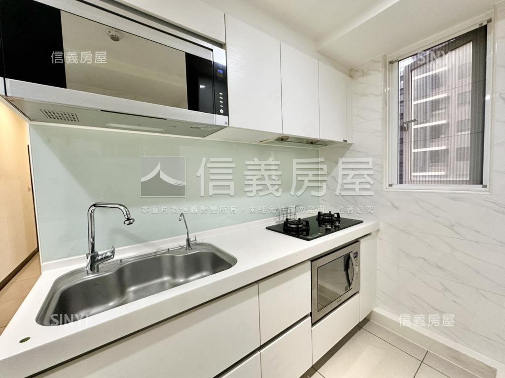 江翠ＯＮＥ帶裝潢三房房屋室內格局與周邊環境