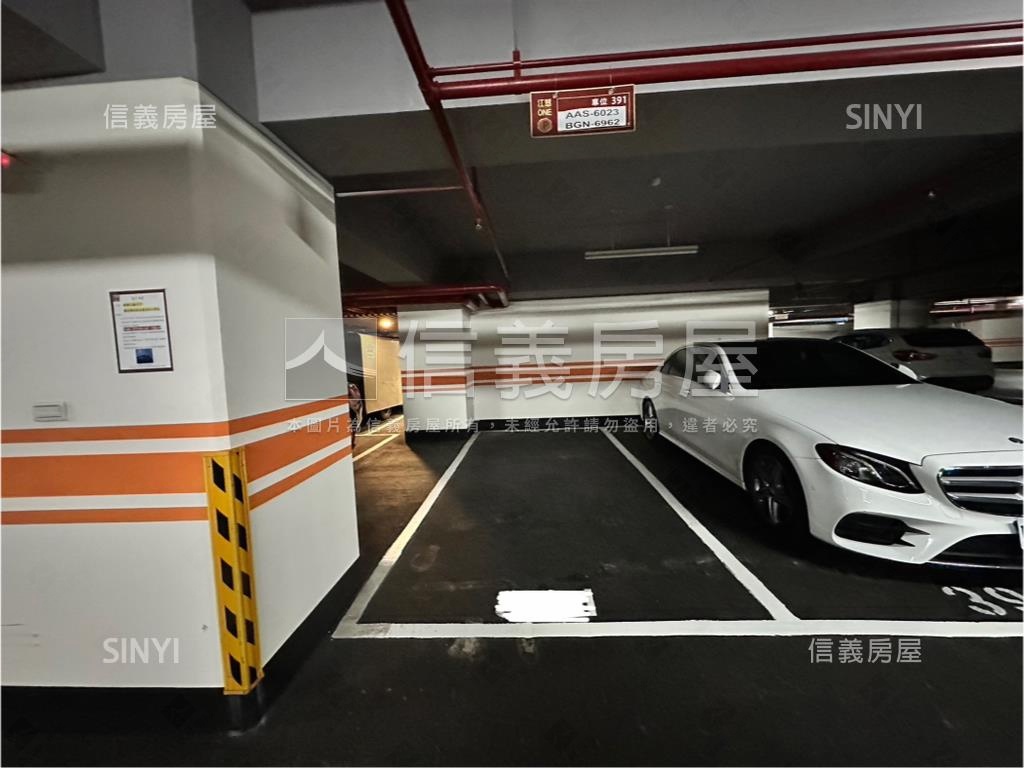 江翠ＯＮＥ帶裝潢三房房屋室內格局與周邊環境