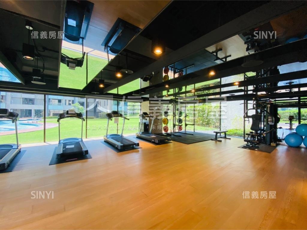 京采空中露臺美屋大樓房屋室內格局與周邊環境