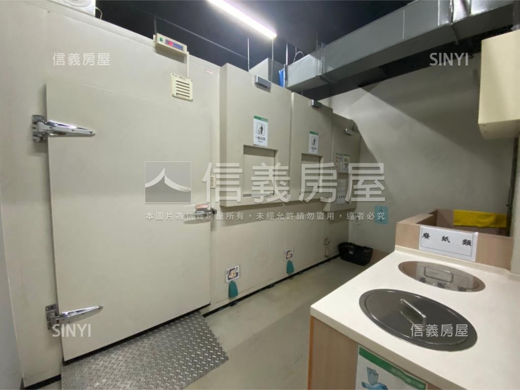 京采空中露臺美屋大樓房屋室內格局與周邊環境
