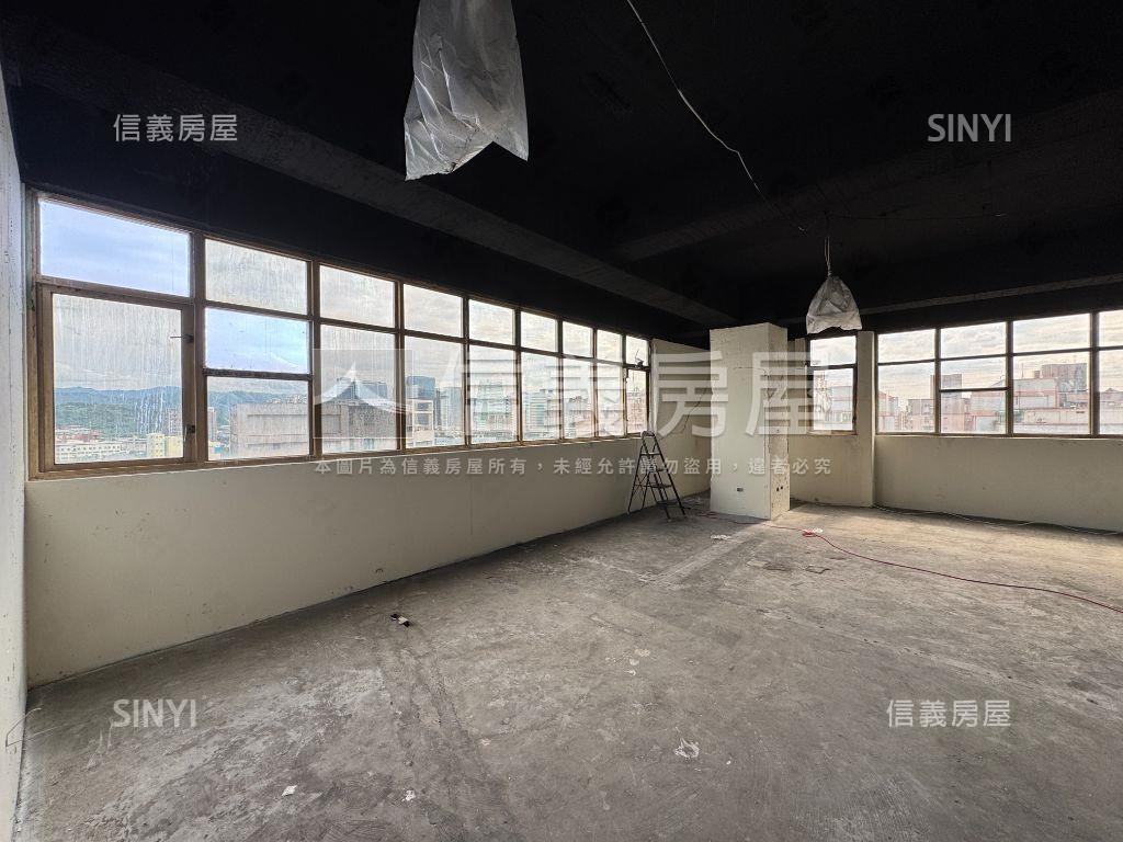 大湖科學園區大空間廠房房屋室內格局與周邊環境