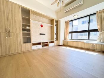 朝南新藝美裝潢附車位