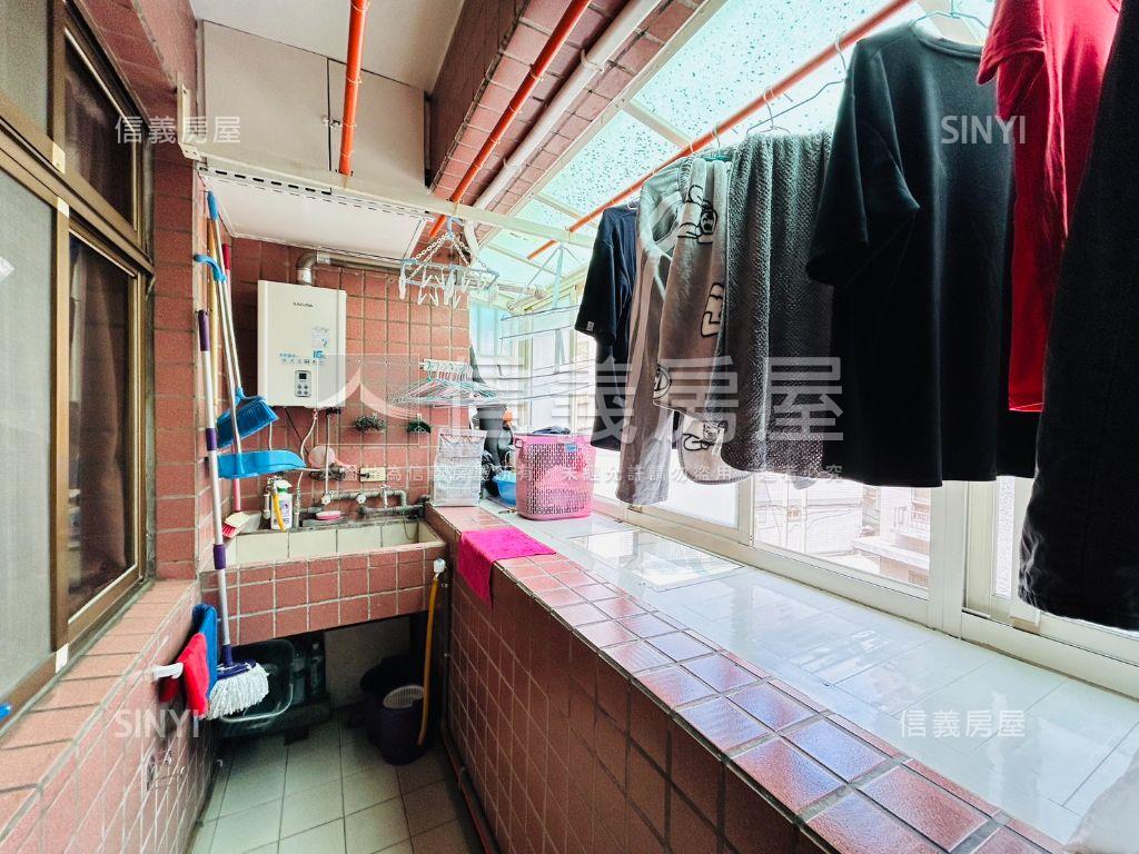 電梯三房富貴旺房屋室內格局與周邊環境