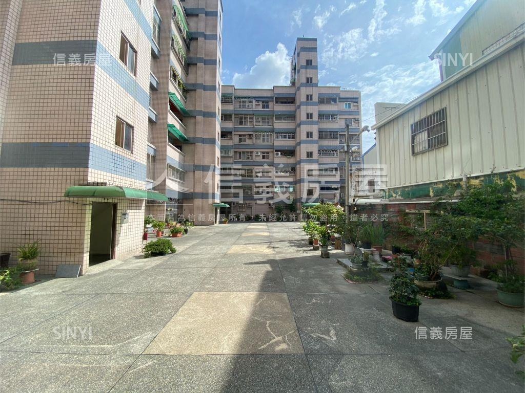 熱鬧商圈旁電梯三房房屋室內格局與周邊環境