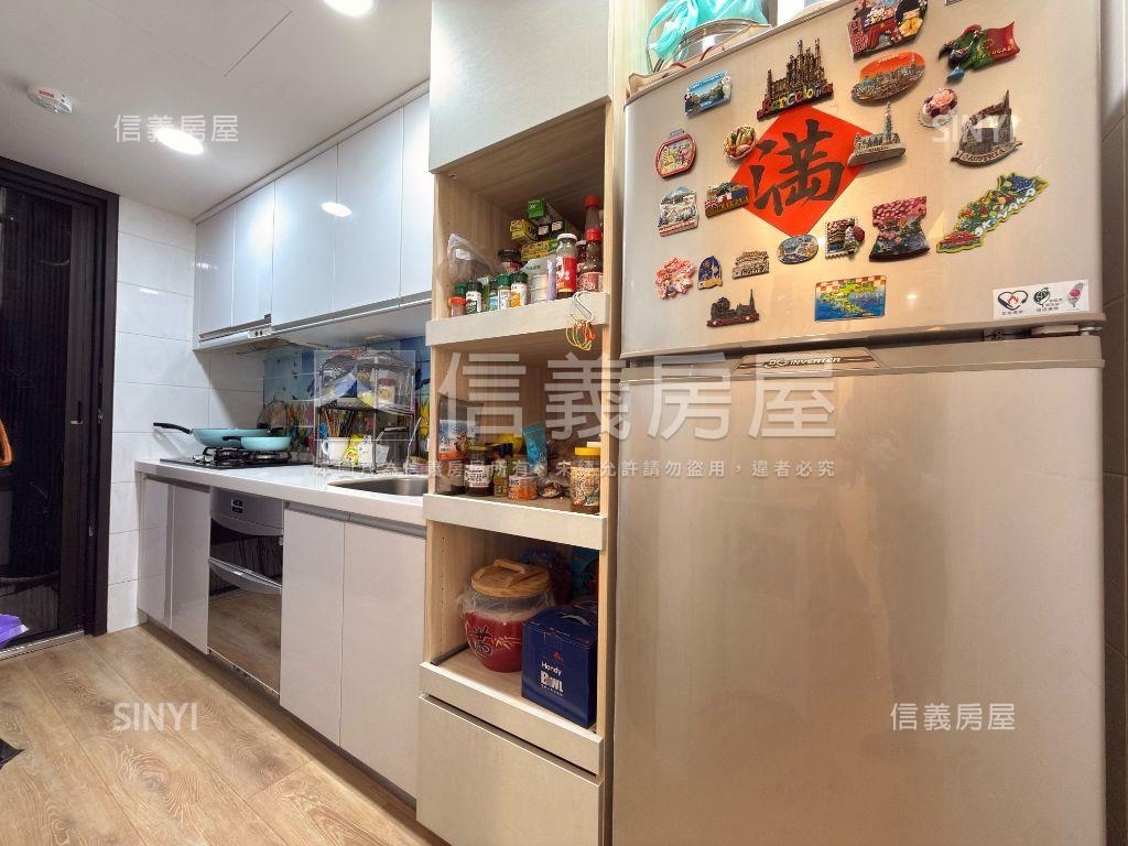 金捷市正三房稀有釋出房屋室內格局與周邊環境